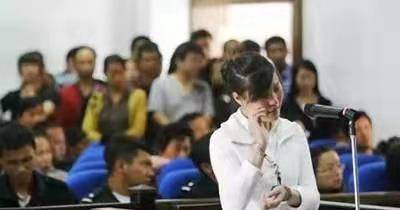 19岁女生经男友介绍去坐台,诱骗老板到出租屋杀害,2008年被判刑_张超