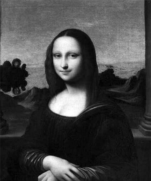 而是源自画面上蒙娜丽莎的那股神秘微笑