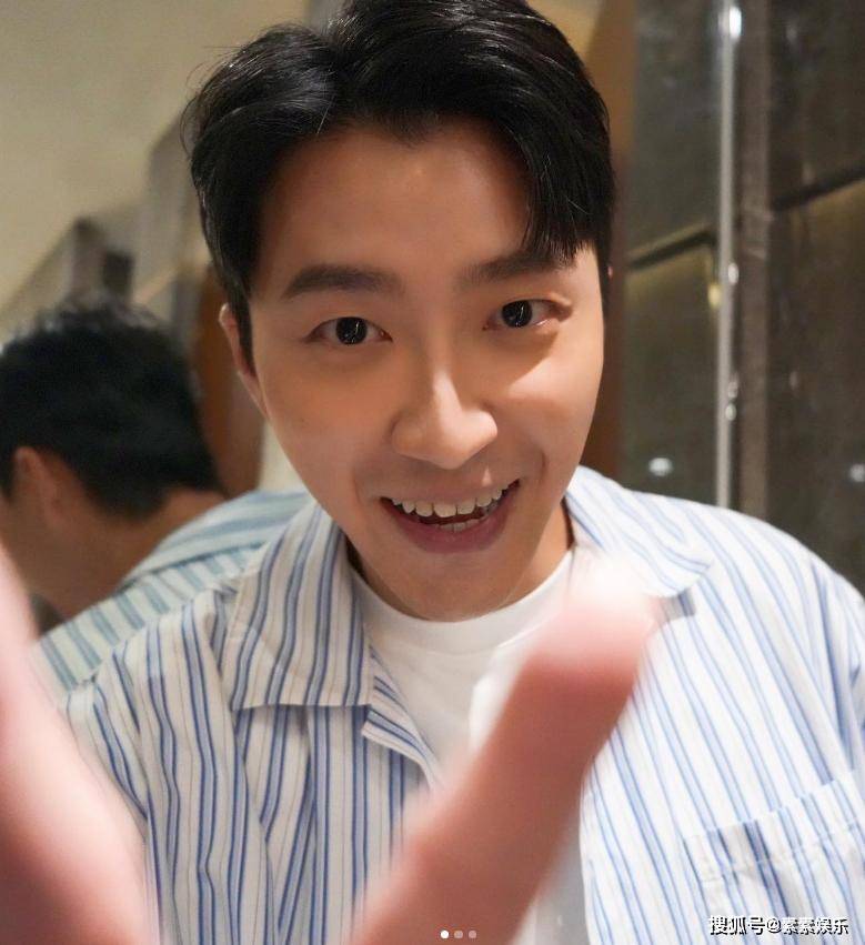 江宏杰秀刺青,将儿女纹在胸口,发文不怕刺激到福原爱?