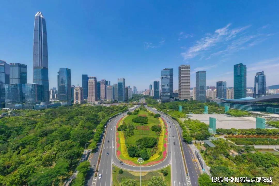 303【卖点】香蜜湖公园景观【价格】7.5-12万【产权年