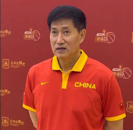 中国青训:培育篮球天才需在国内还是出国?_球员_教练