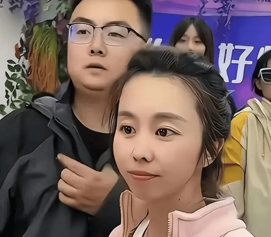 老杜带哭腔给姚策唱生日歌,郭威迎32岁生日,许敏:别让