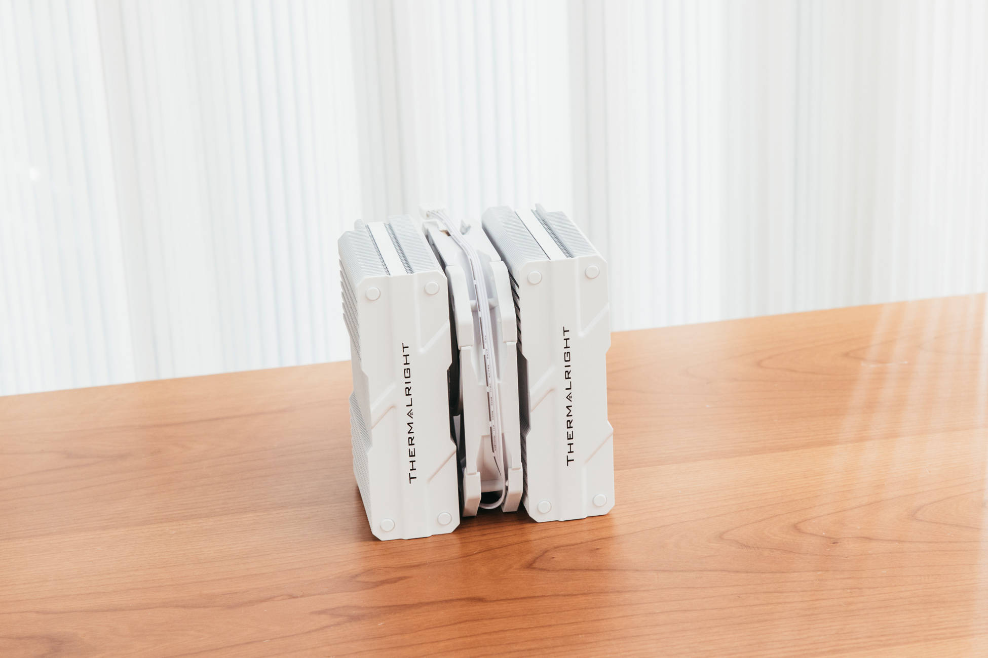 无光质感铝坨坨,abostudio container l  rog小吹雪s装机体验