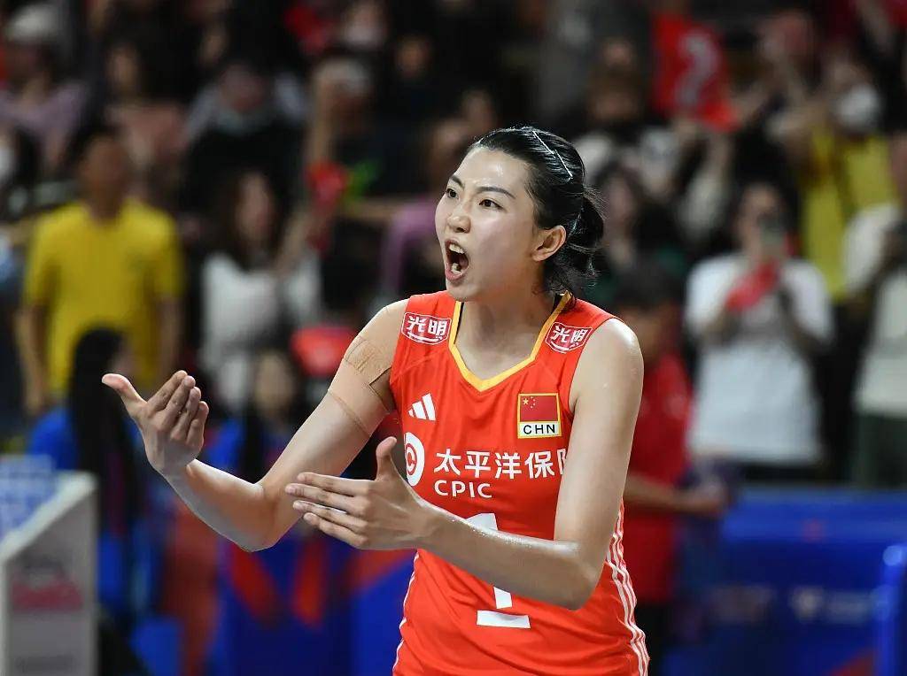 9胜3负收官!中国女排3-0波兰队,总决赛再战日本队,收获11.79分