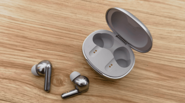 适合学生党的蓝牙耳机有哪些？四大性价比超高爆款机型推荐！