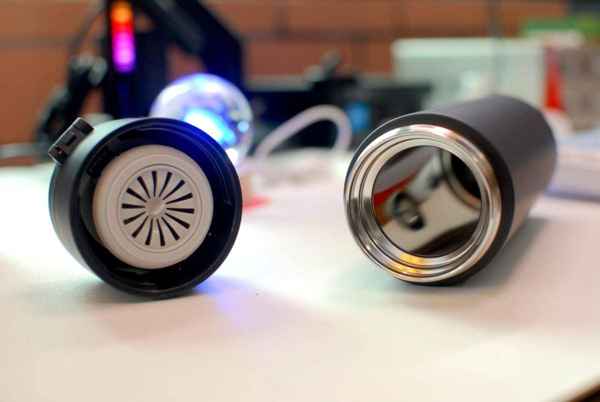 米家弹盖保温杯:一键操作,优雅随行,温暖每一刻