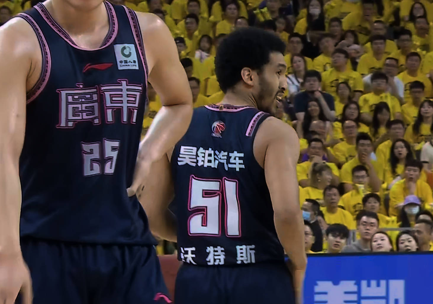 拒绝广东队!cba最强外援确定下家!朱芳雨将裁掉沃特斯 威姆斯?