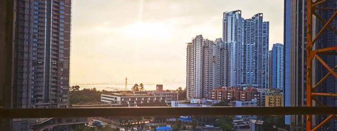 项目地址:沙头滨河大道与 11 号路交汇处(地铁 9 号线下沙站,7 号线