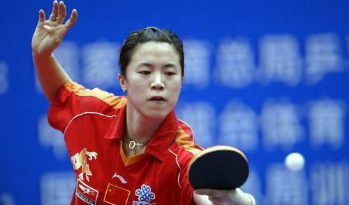 1959年4月5日,运动员容国团在世界乒乓球锦标赛中夺得男单冠军,这是