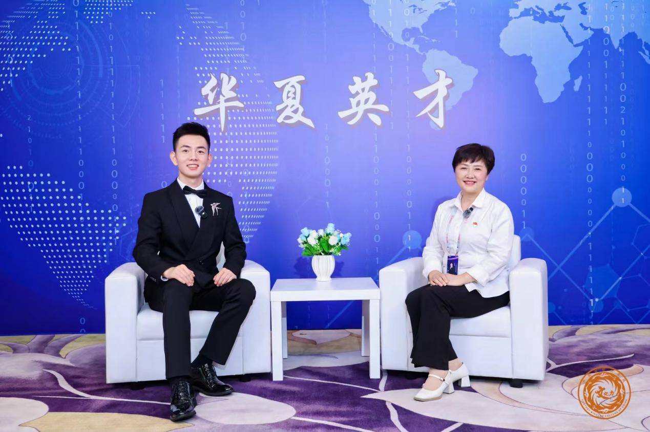 会议伊始,中宣部原副部长,中国关心下一代工作委员会常务副主任