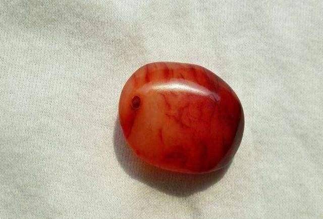 玉器用火烧怎么辨别真假(玉用火烧会怎么样了变黑怎么办)