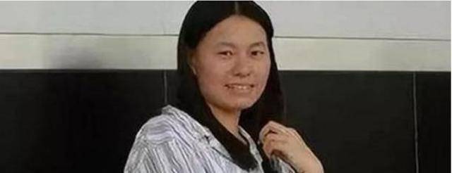 回顾"北大才女"病逝,学校破例为其在八宝山办葬礼,撒贝宁致悼词