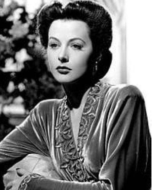 好莱坞最美女星,另一个身份却是"科学家",享誉全世界!