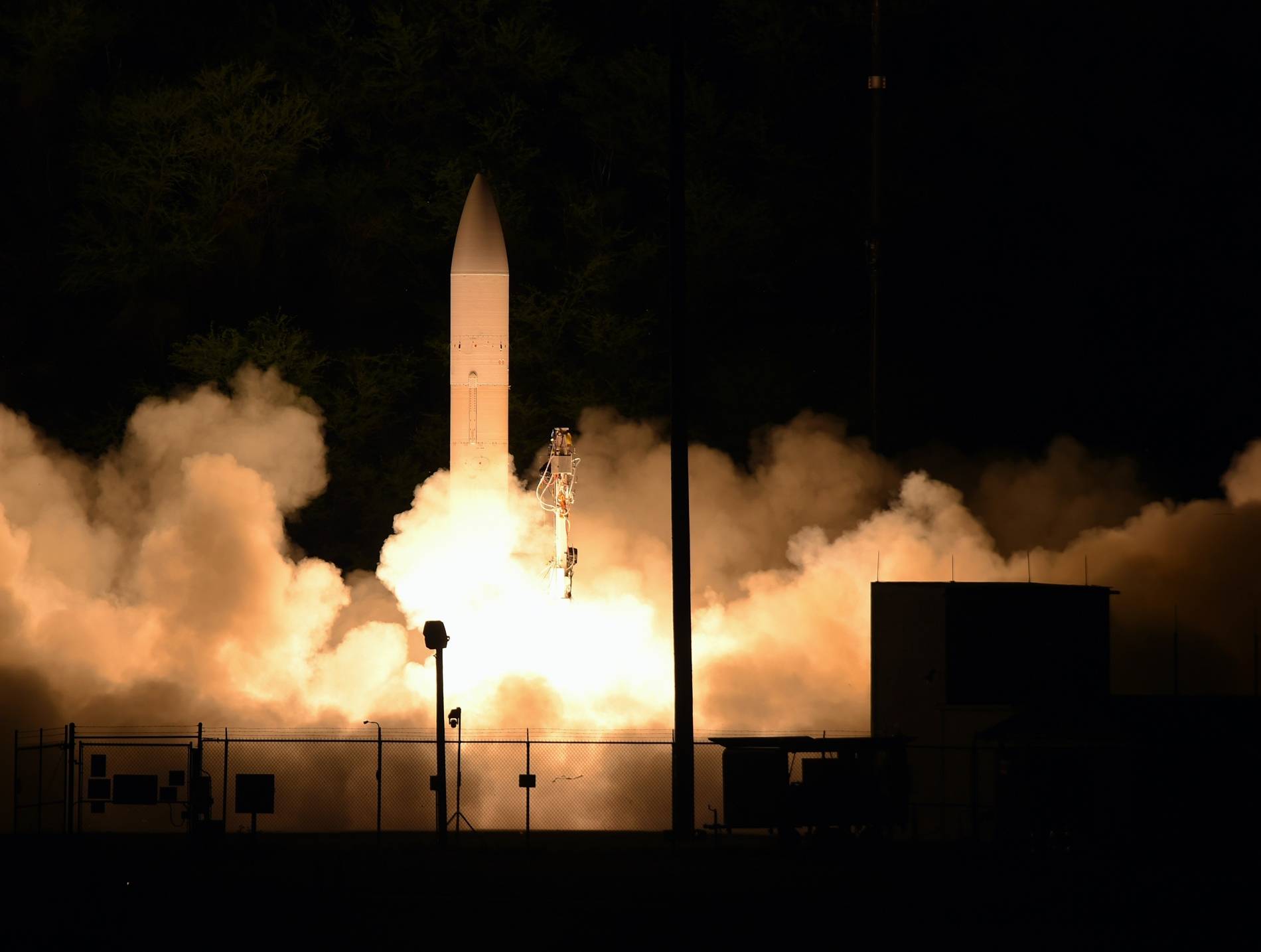 新一代洲际弹道导弹项目上马!6年后陆续列装:投1600亿美元保障