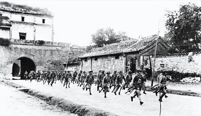 外文报纸看"七七事变":卢沟桥上发生激战,29军伤亡一万余人!