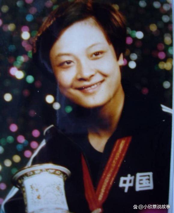 何智丽加入日籍,1994年击败邓亚萍大喊"哟西",离婚却不愿改名