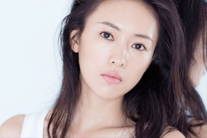 "资本大佬"王冉:51岁娶小17岁童瑶,并承诺余生为娇妻保驾护航