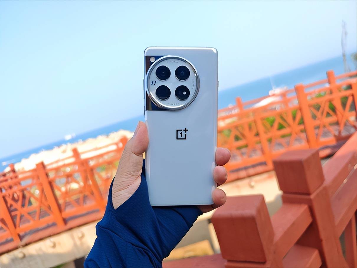 暑期出去旅行,用一加12手机记录沿途美景