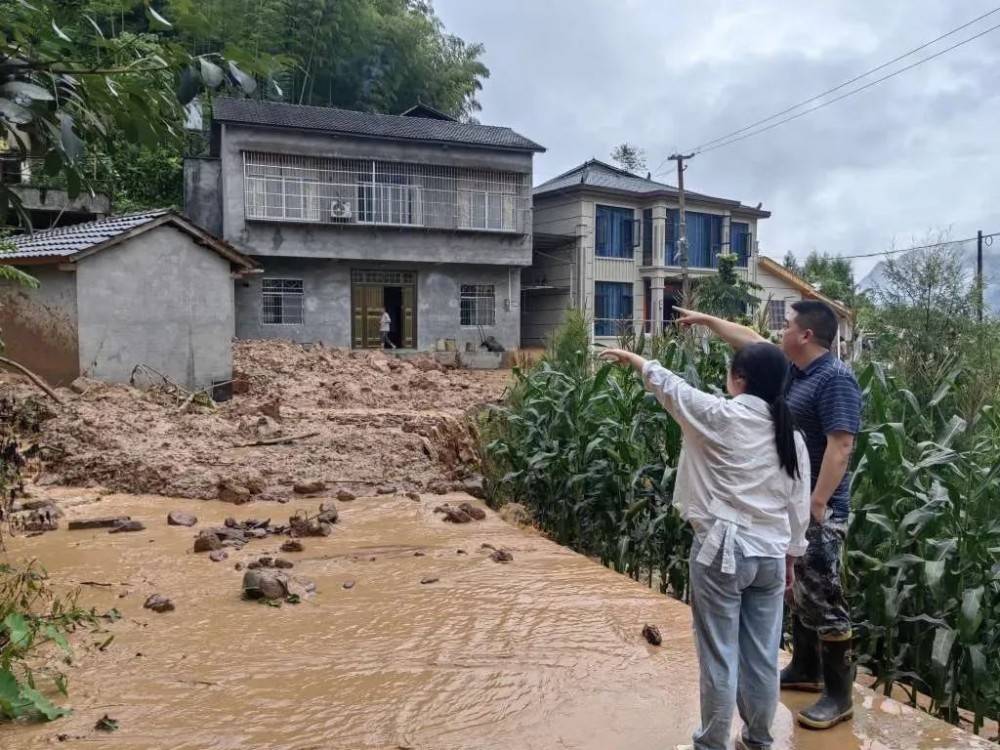 乡镇做好撤离人员管理,防止隐患消除前回流 供图:红土乡政府奉节县