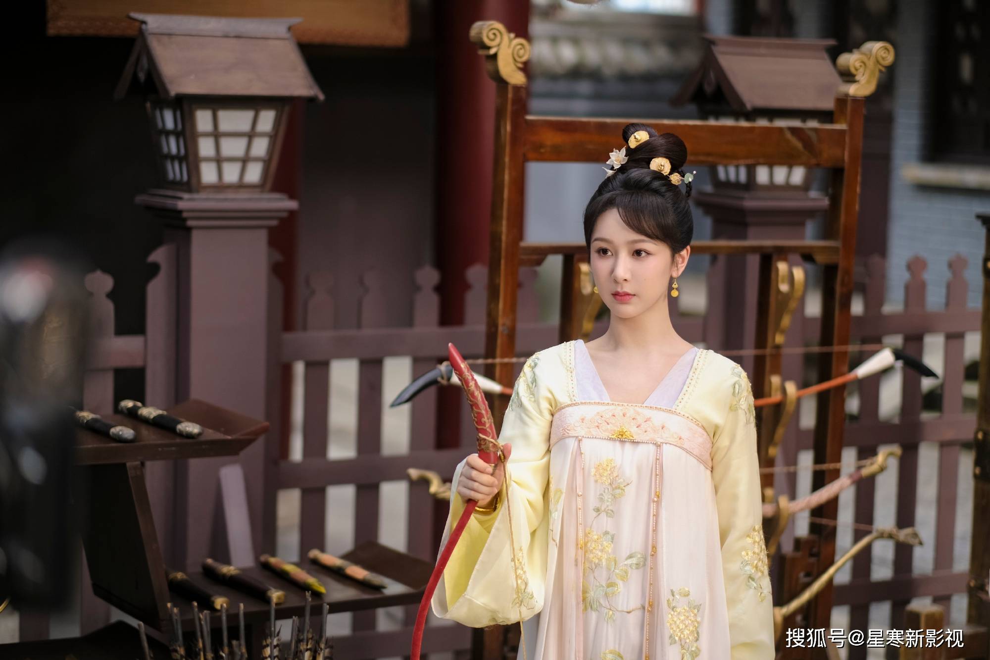 《长相思2》首播大热，全员表现超预期，古装王炸实至名归！-长相思合集歌曲
