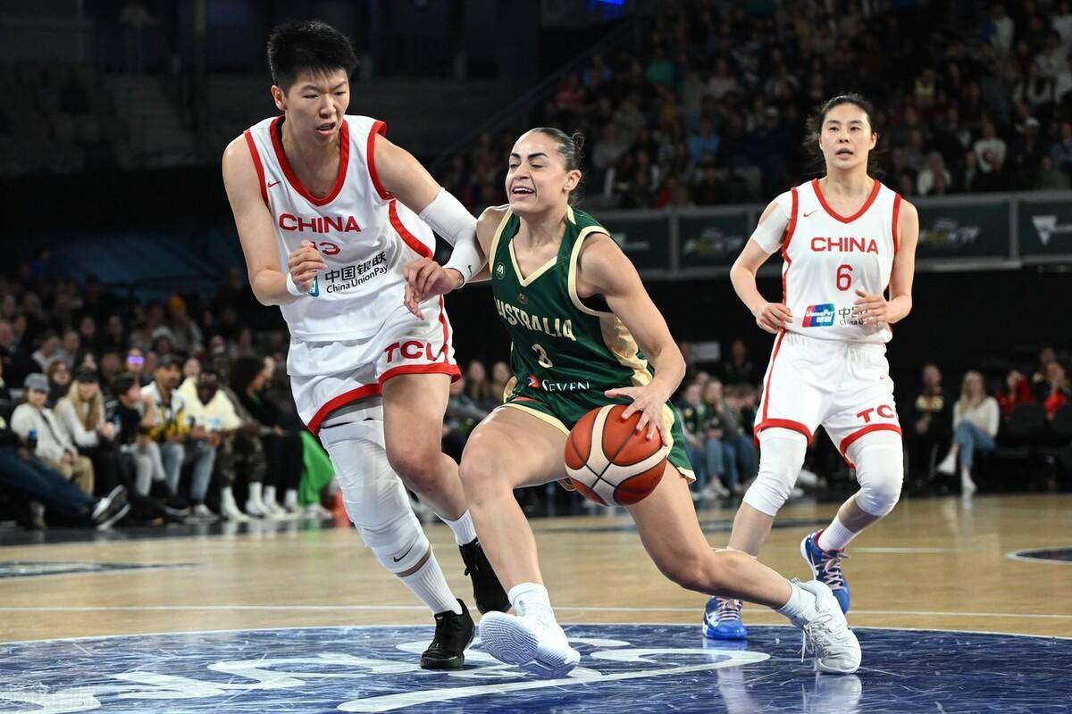 cctv5直播,中国女篮vs比利时,李梦李月汝韩旭合体,郑薇要复仇