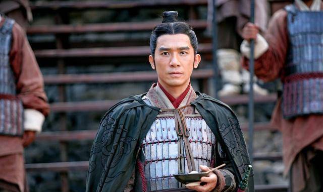 此人评价周瑜,将周瑜的帅表现得淋漓尽致,堪称经典