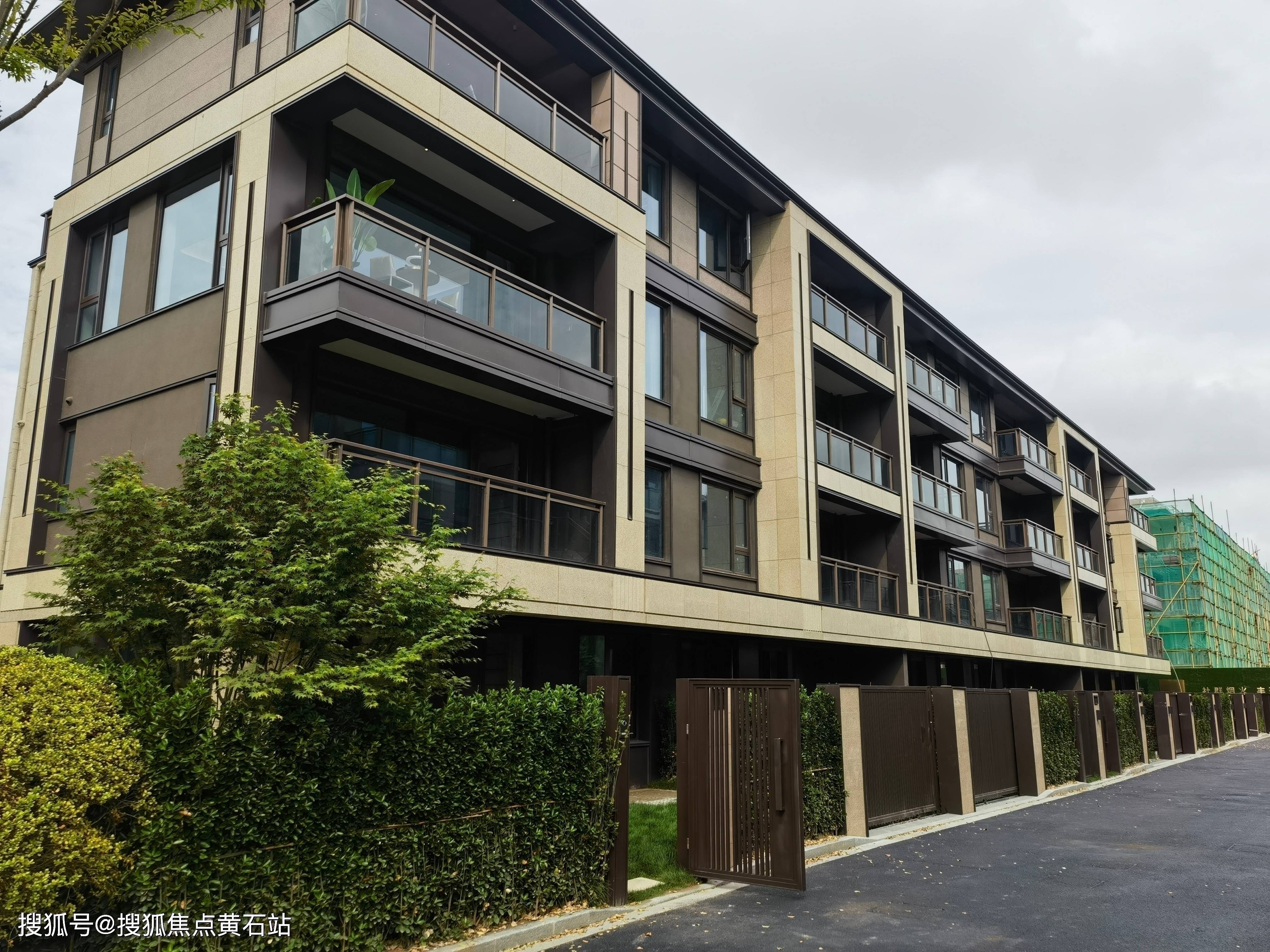 崇明岛独栋别墅-东滩海上明月_上海市_总价_小区