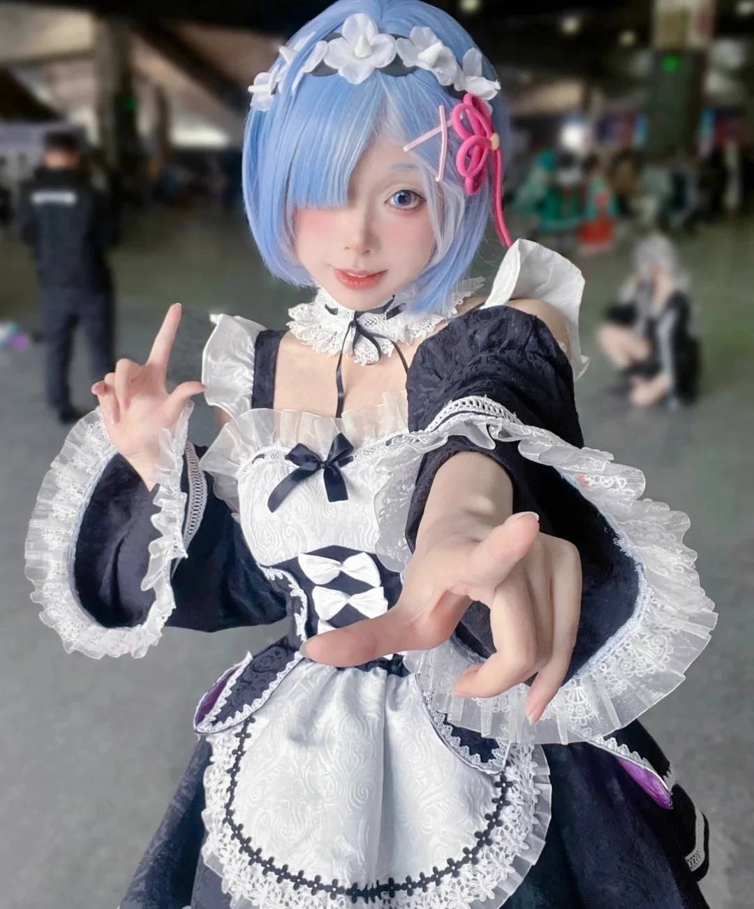 莉莉安版雷姆"白丝"登场,网友:太像了!