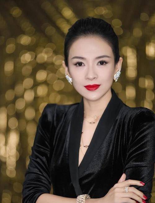 有一种"卸妆"叫章子怡,看到她真实颜值后,网友:国际范