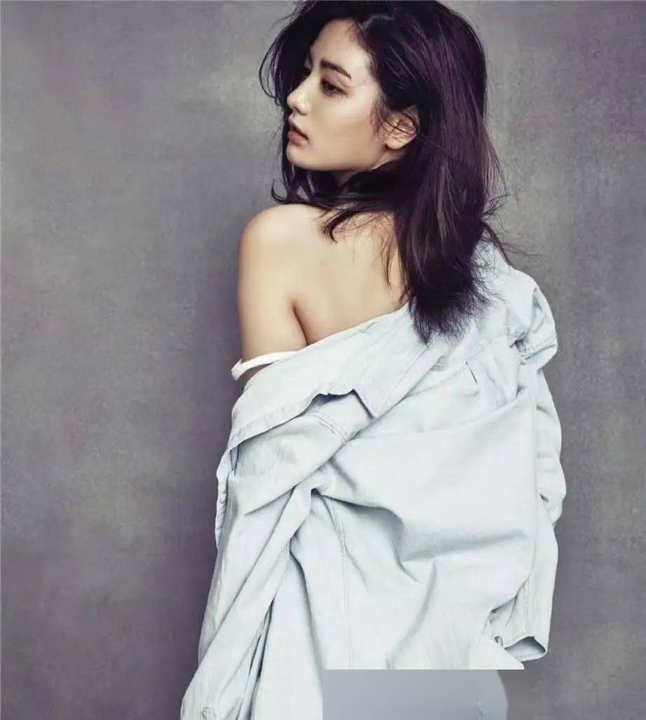 林珍娜nana,171cm肤白貌美大长腿的丰腴身材,让人欲罢不能!