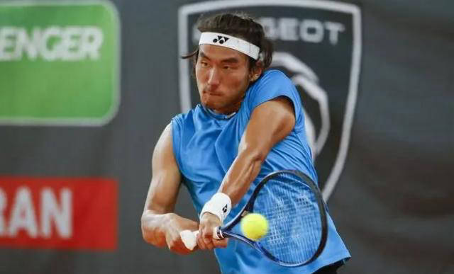 今日网球赛事概览:温网新球后诞生,中国选手冲击冠军