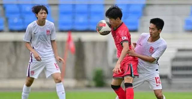 国足未来及18强赛前景光明_少年_黄子杰_武磊