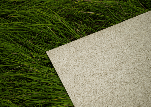 在此背景下,秉承着物尽其用的绿色环保理念,东鹏新材围绕全链路绿色