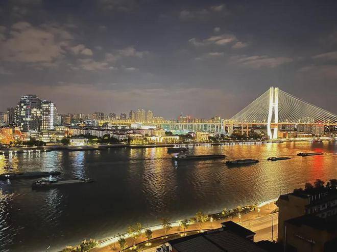 上海外滩滨江国际【谷泰滨江大厦】房价 户型楼盘地址;电话