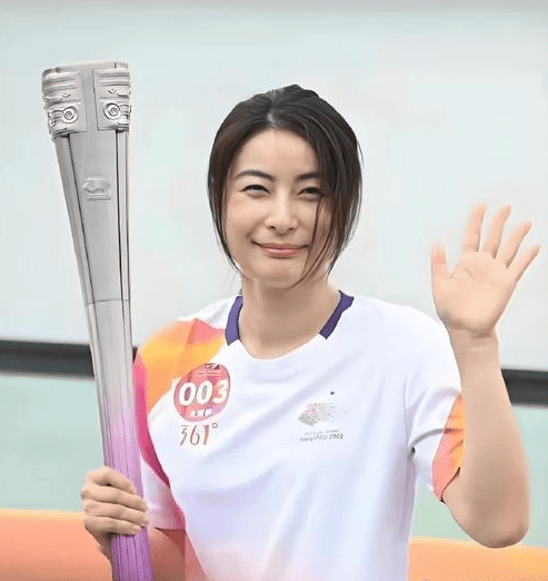 又升了!郭晶晶又给霍家争气了,受邀参加巴黎奥运会