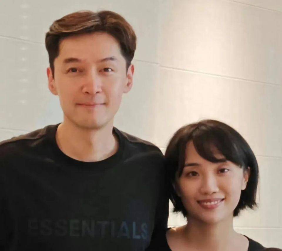 任嘉伦真正老婆 结婚图片