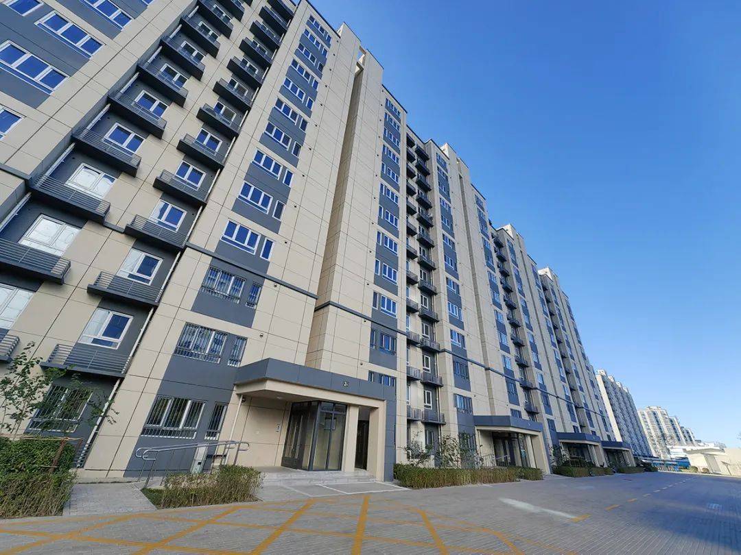 江西省赣州市章贡区的齐先生,和原配妻子离了婚,就申请了当地的公租房