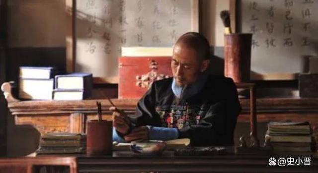 熊赐履:康熙老师,40岁拜相,因犯小错名誉扫地,晚年自己骂自己