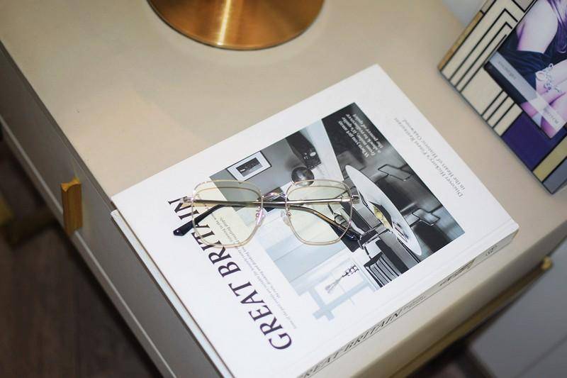 方框眼镜大变身 米家防蓝光Pro 不仅防蓝光还让你一秒变潮人