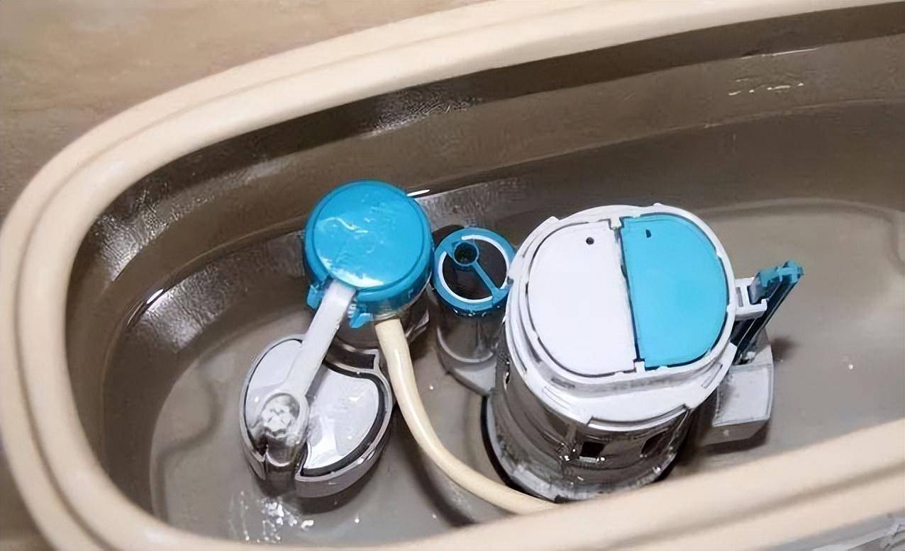 为啥马桶有一大一小两个按钮?我也今天才清楚,之后别瞎按了