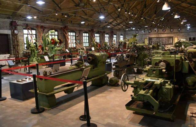 就例如大军阀阎锡山的太原兵工厂,就是能够生产105毫米山炮,75毫米