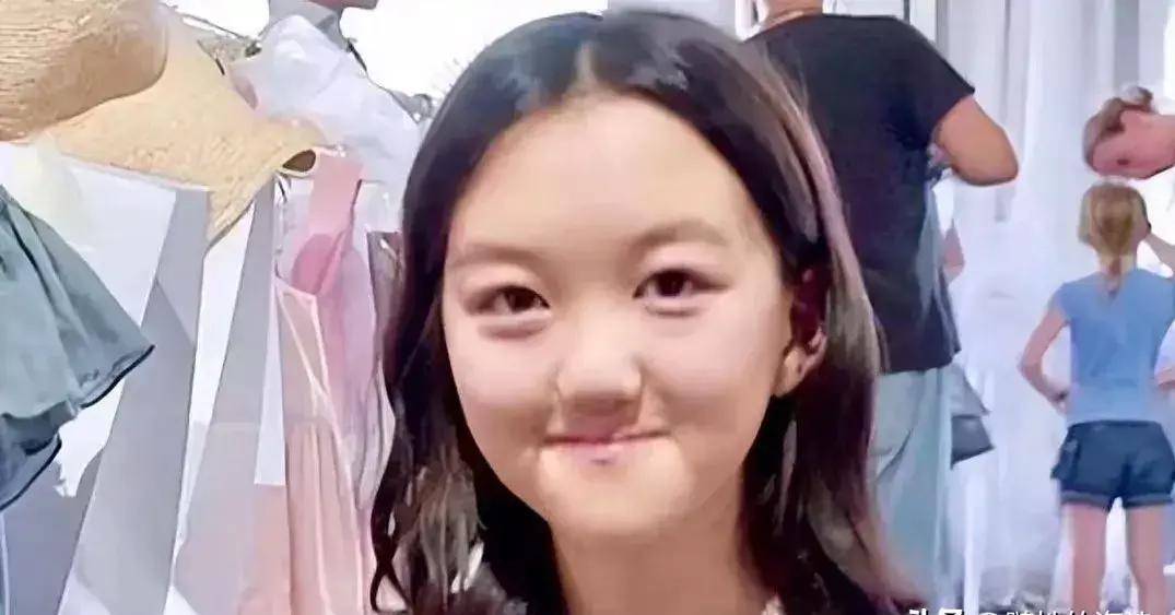 李嫣晒唇腭裂手术照!四度挑战手术,每一次都是见证蜕变重生!