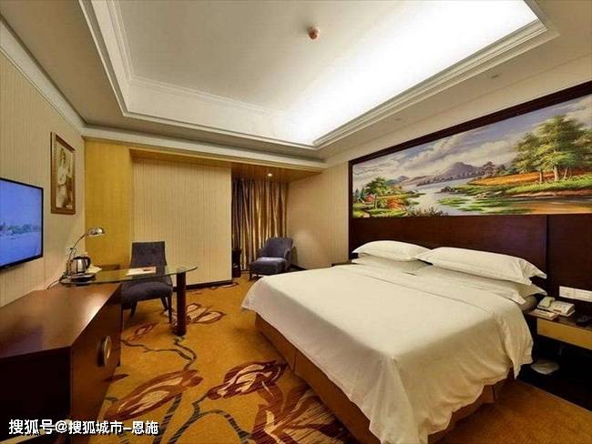 开红包挂犯法吗_耍微信红包开挂怎么开_开红包挂的人