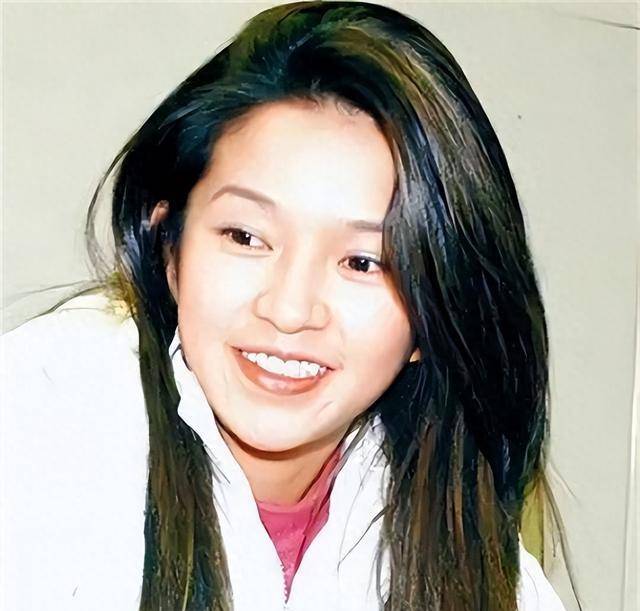 叶剑英孙女叶静子:因美貌曾被星探挖掘,婉拒后当了伏明霞经纪人