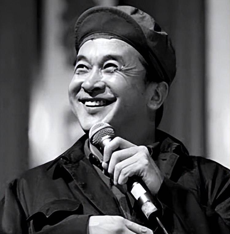 八一电影厂老厂长黄宏,曾传言上午离职下午被带走,现在怎么样?