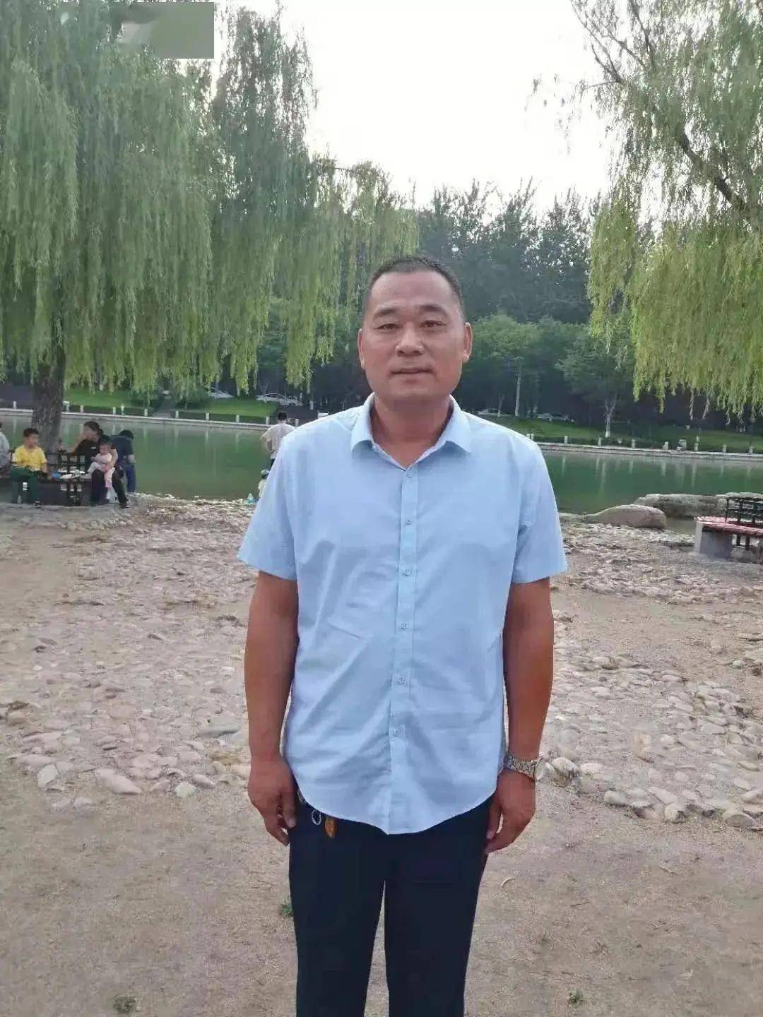 李森,网名云中峰,山东邹平人.中华诗词学会会员