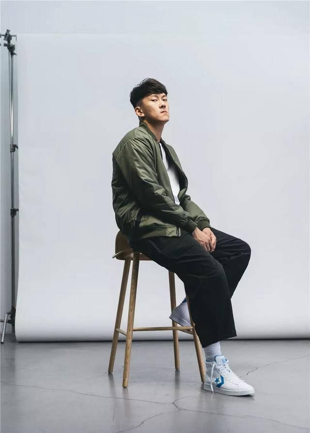 四川男篮选秀惊艳:31岁街球明星杨政登场引争议