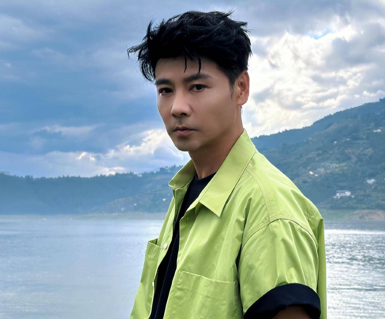 《披哥4》网传向佐一公被淘汰,为何他一轮游,郭碧婷却能进决赛