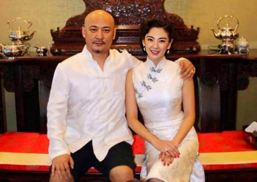张雨绮恋情惹争议!25岁小男友被曝事业不佳,cba选秀4年没上场