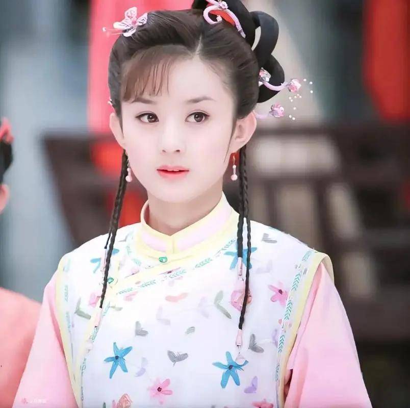 步入中年却依旧靓丽赵丽颖信息来源:杨魏玲花百度百科个人资料而她